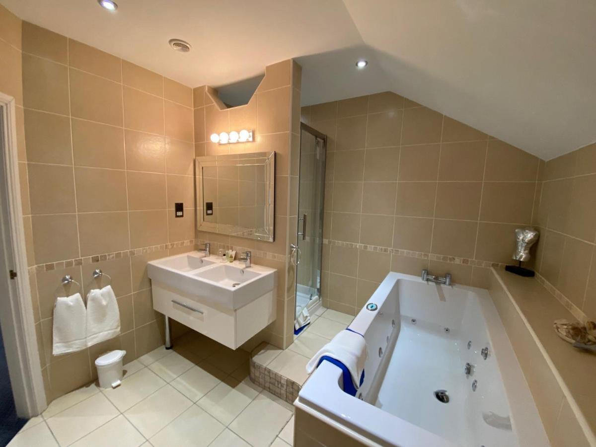Dudsbury Golf Club - Hotel And Spa Ferndown Exterior foto